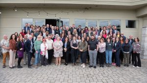 Le 21 mai dernier, plus de 100 personnes issues des milieux agroalimentaire, communautaire, institutionnel, municipal et éducatif se sont donnés rendez-vous au Club de golf Montcalm, à Saint-Liguori pour prendre part à la toute première édition du Forum Nourrir Lanaudière, sous le thème « Ensemble vers un système alimentaire durable lanaudois ».